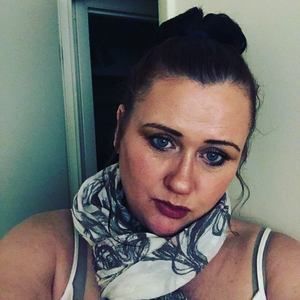 Meet your Posher, Deana